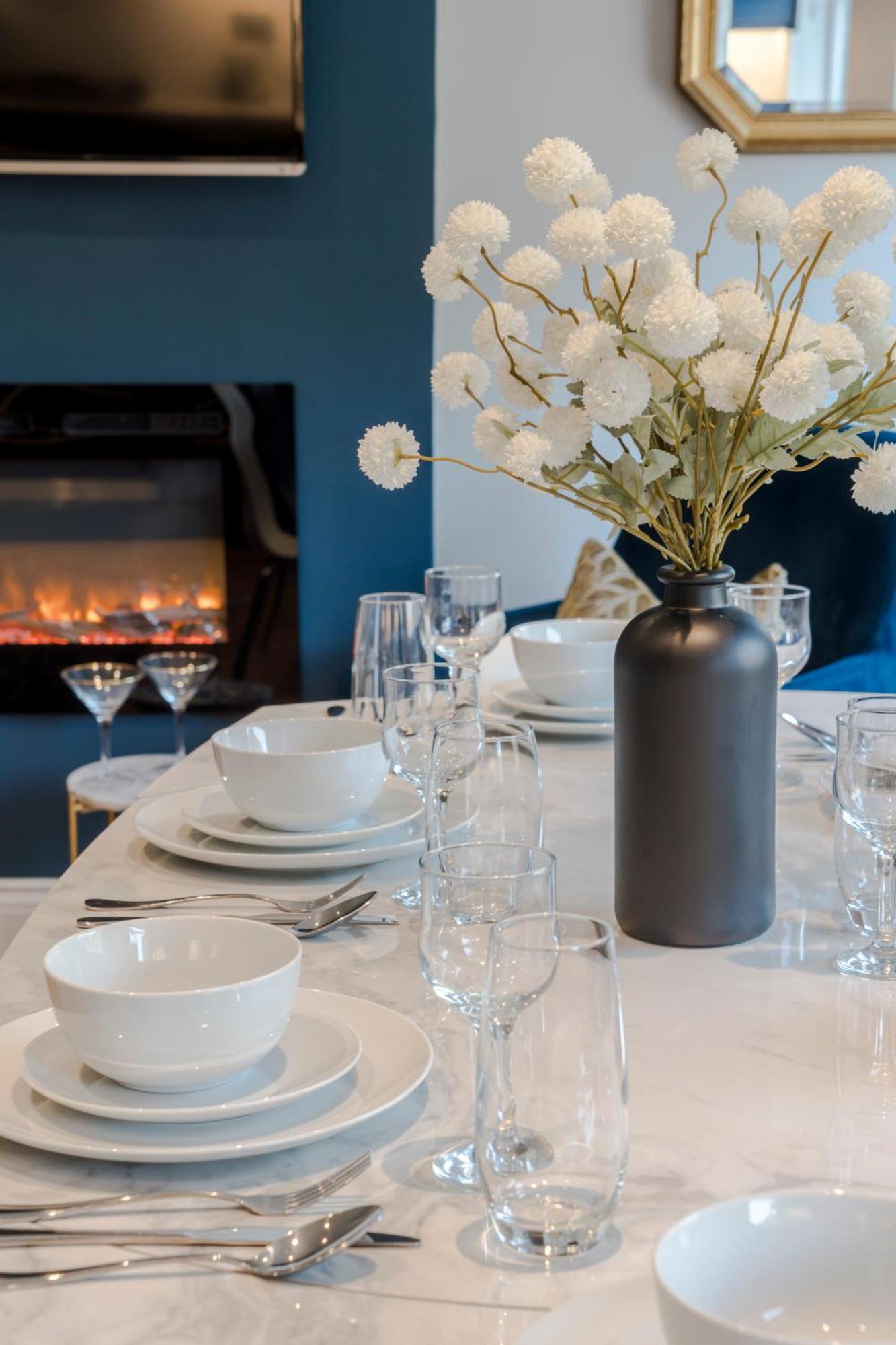 Stunning 3 Bed Duplex Apartment In The Heart Of West Hampstead 伦敦 外观 照片