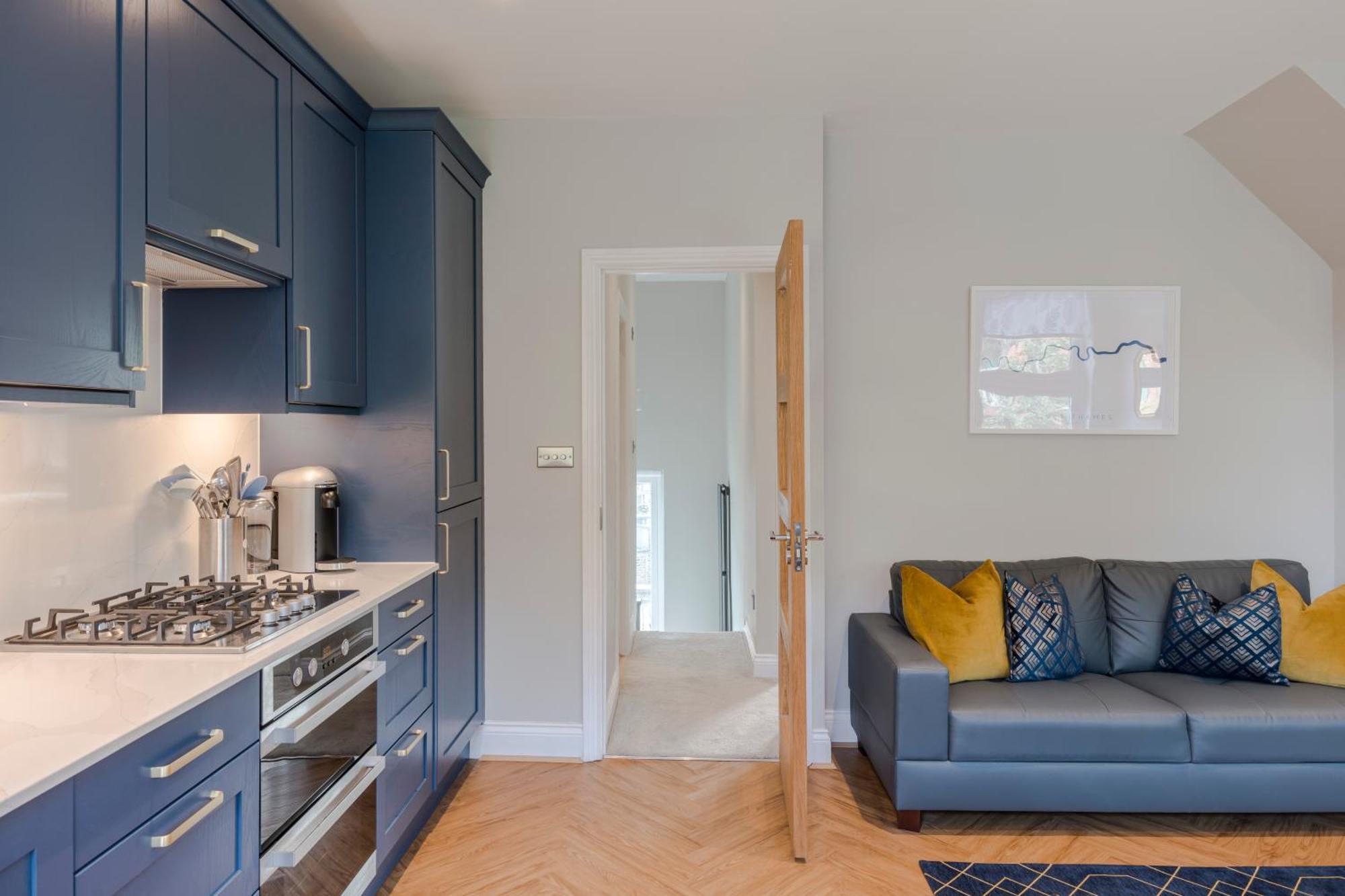 Stunning 3 Bed Duplex Apartment In The Heart Of West Hampstead 伦敦 外观 照片