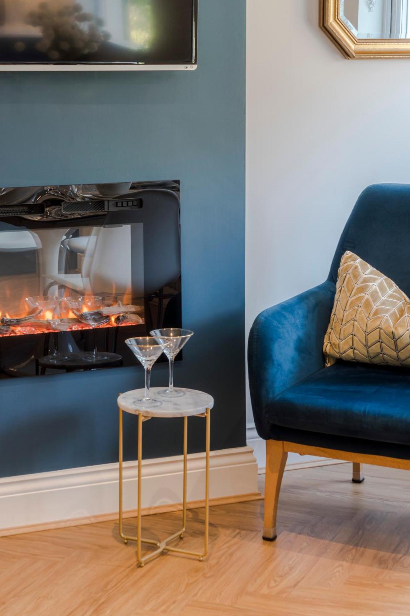 Stunning 3 Bed Duplex Apartment In The Heart Of West Hampstead 伦敦 外观 照片