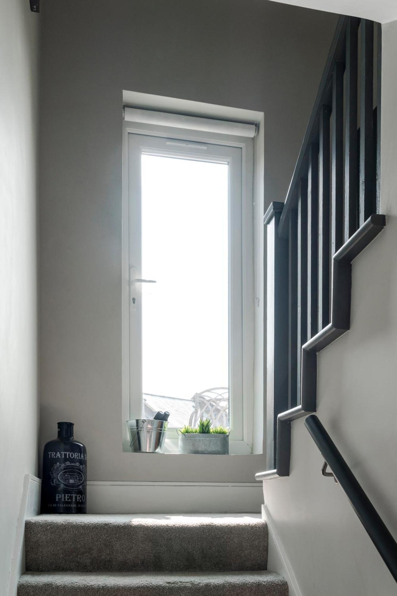 Stunning 3 Bed Duplex Apartment In The Heart Of West Hampstead 伦敦 外观 照片
