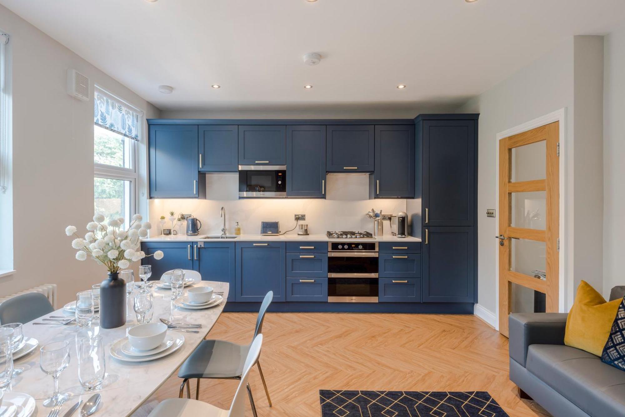 Stunning 3 Bed Duplex Apartment In The Heart Of West Hampstead 伦敦 外观 照片